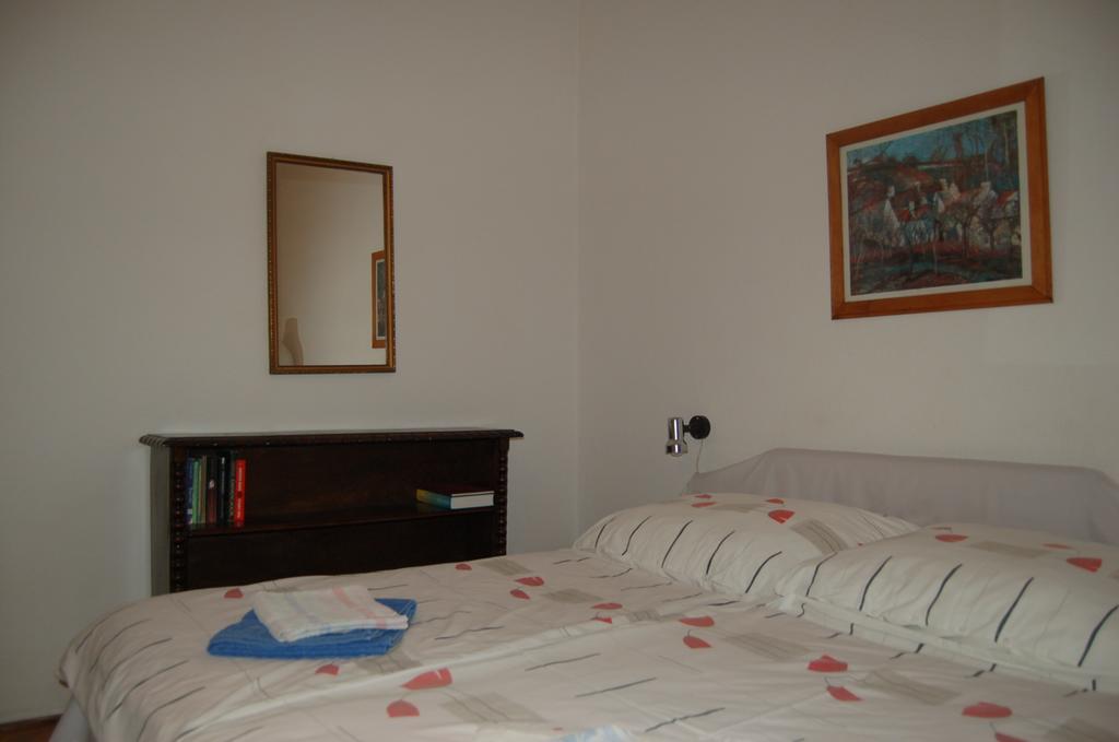 Buda Castle Apartments Boedapest Kamer foto